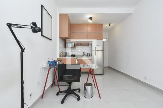 Kitnet/Studio para alugar com 1 quarto, 32m² em Centro, São Paulo