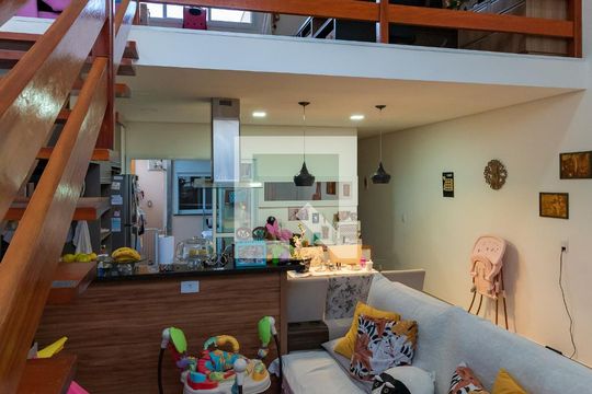 Sala/Mezanino de casa à venda com 2 quartos, 125m² em Parque Jambeiro, Campinas