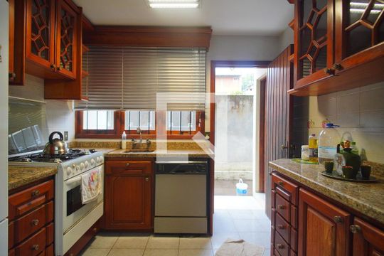 Cozinha de casa à venda com 3 quartos, 246m² em Ouro Branco, Novo Hamburgo