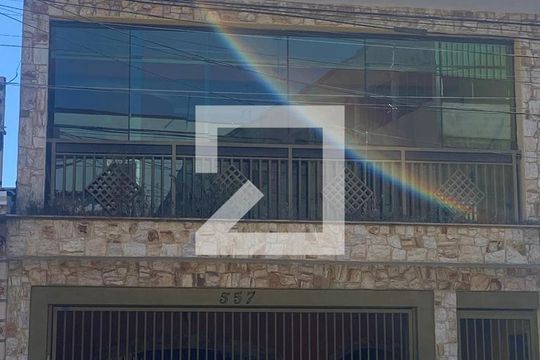 Fachada de casa à venda com 4 quartos, 300m² em Vila Ré, São Paulo