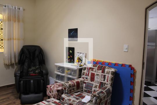 Suíte 1 de casa à venda com 4 quartos, 300m² em Vila Ré, São Paulo