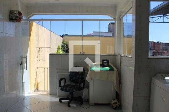 Área de Serviço de casa à venda com 4 quartos, 300m² em Vila Ré, São Paulo