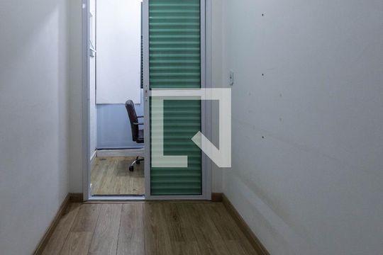Detalhe de casa à venda com 3 quartos, 140m² em Vila Lucia, São Paulo