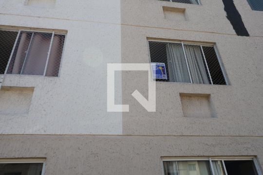 Placa de apartamento para alugar com 2 quartos, 41m² em Mato Grande, Canoas