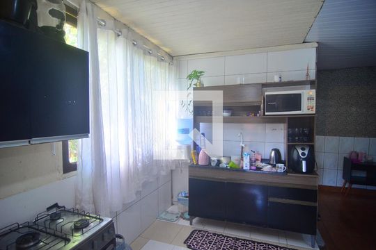 Cozinha de casa à venda com 5 quartos, 500m² em Mathias Velho, Canoas