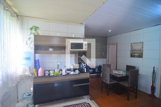 Cozinha de casa à venda com 5 quartos, 500m² em Mathias Velho, Canoas