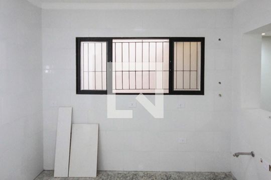 Cozinha de casa à venda com 2 quartos, 129m² em Vila Oratorio, São Paulo