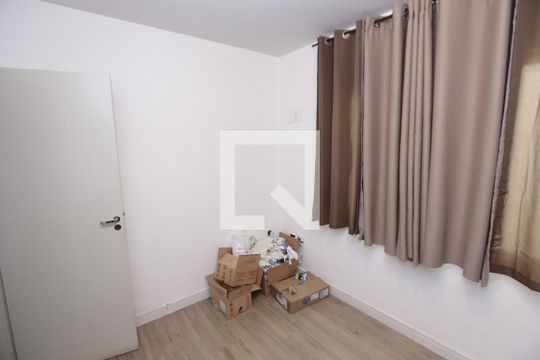 Quarto 2 de casa à venda com 3 quartos, 330m² em Monte Castelo, Contagem