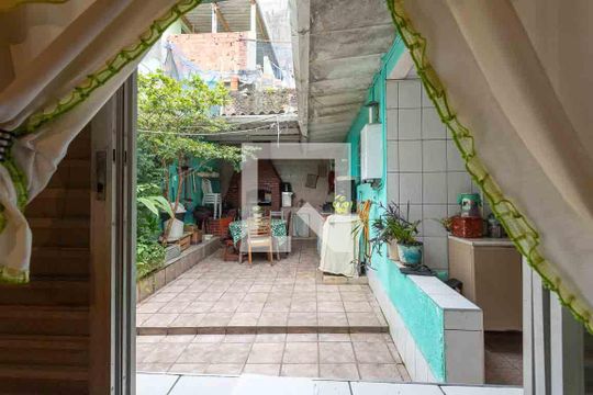 Vista do quarto 3  de casa à venda com 3 quartos, 220m² em Jardim Miriam, São Paulo