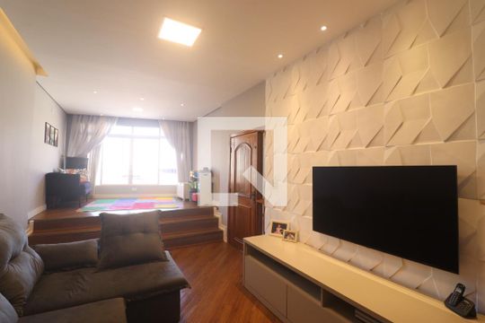 Sala  de casa à venda com 3 quartos, 200m² em Vila Barbosa, São Paulo