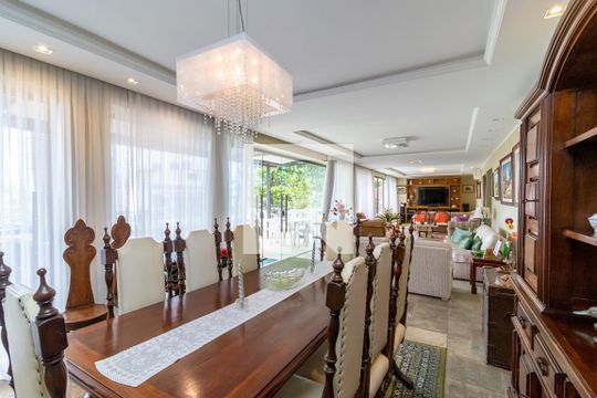 Apartamento à venda com 4 quartos, 350m² em Barra da Tijuca, Rio de Janeiro