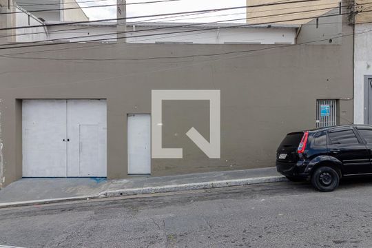 Fachada de casa para alugar com 2 quartos, 100m² em Vila Moraes, São Paulo