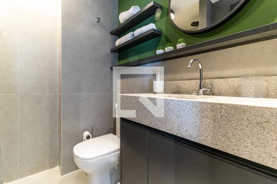 Banheiro de apartamento à venda com 1 quarto, 26m² em Vila Buarque, São Paulo