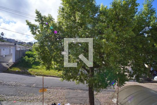 Quarto 2 - Vista de apartamento para alugar com 2 quartos, 70m² em Nonoai, Porto Alegre