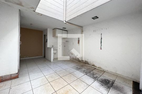 Área de Serviço de casa à venda com 3 quartos, 140m² em Bom Retiro, São Paulo