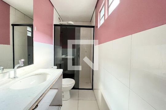 Banheiro do Quarto 3 de casa à venda com 3 quartos, 140m² em Bom Retiro, São Paulo