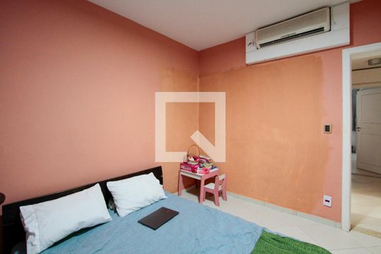 Quarto 1 de casa de condomínio à venda com 4 quartos, 1700m² em Itanhangá, Rio de Janeiro