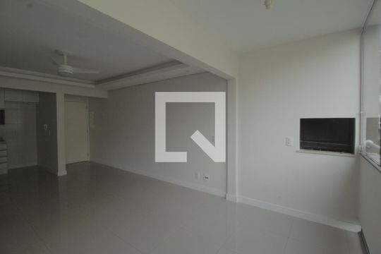 Sala de apartamento à venda com 3 quartos, 90m² em Jardim Itu, Porto Alegre
