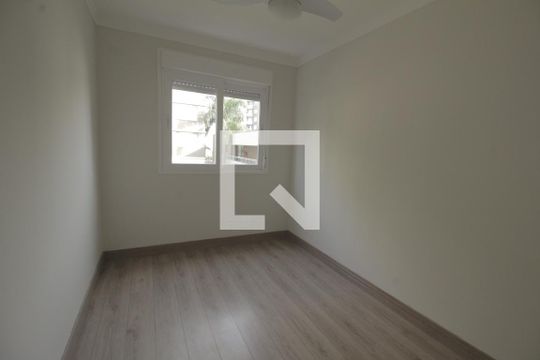 Quarto 2 de apartamento à venda com 3 quartos, 90m² em Jardim Itu, Porto Alegre