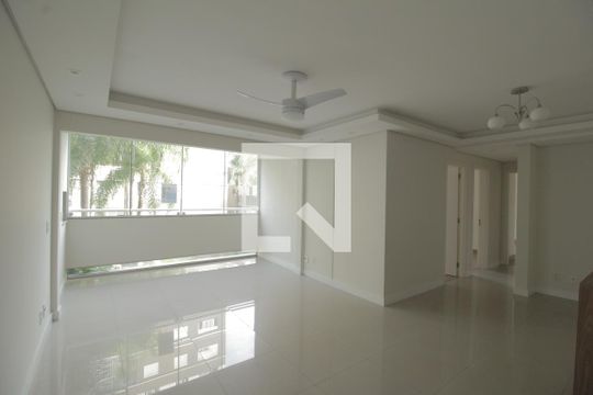 Sala de apartamento à venda com 3 quartos, 90m² em Jardim Itu, Porto Alegre