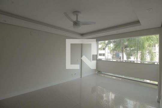 Sala de apartamento à venda com 3 quartos, 90m² em Jardim Itu, Porto Alegre
