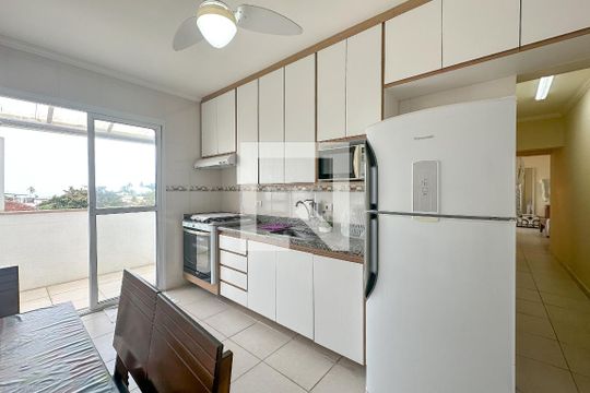 Cozinha de apartamento para alugar com 4 quartos, 145m² em Vila Julia, Guarujá