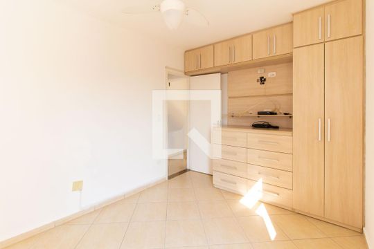 Quarto 01 de apartamento para alugar com 2 quartos, 70m² em Vila Beatriz, São Paulo
