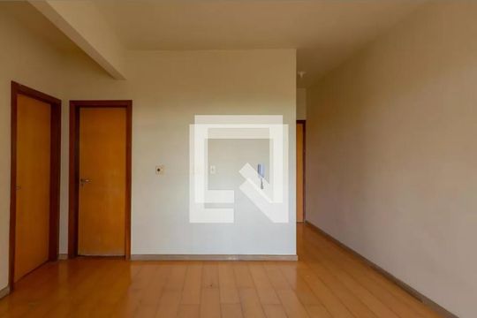 Sala de apartamento à venda com 3 quartos, 77m² em Itapoã, Belo Horizonte