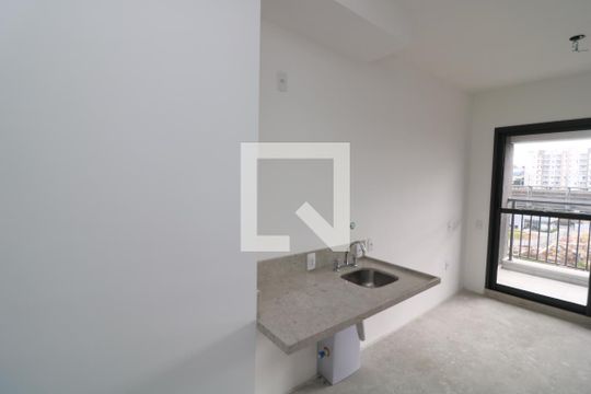 Cozinha de kitnet/studio para alugar com 1 quarto, 26m² em Jardim Independência, São Paulo