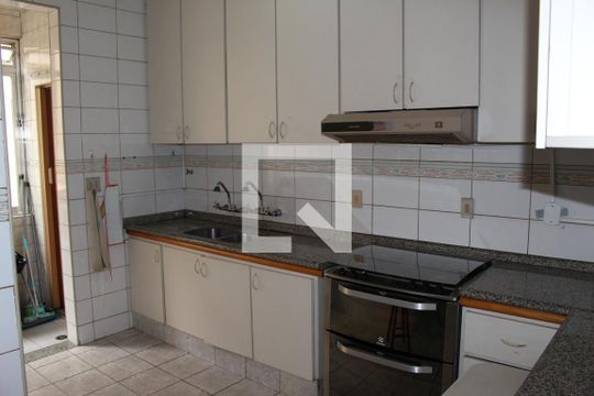Cozinha de apartamento à venda com 3 quartos, 157m² em Campos Elíseos, São Paulo