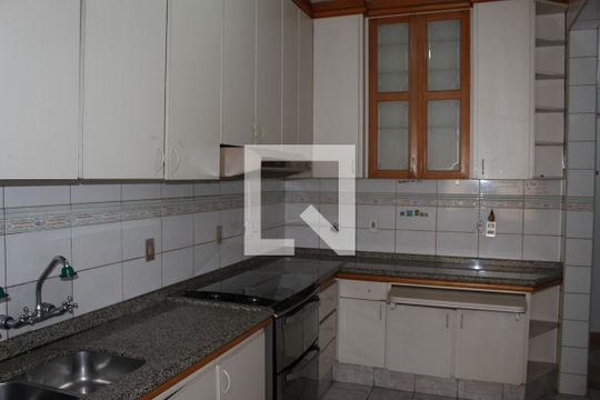 Cozinha de apartamento à venda com 3 quartos, 157m² em Campos Elíseos, São Paulo
