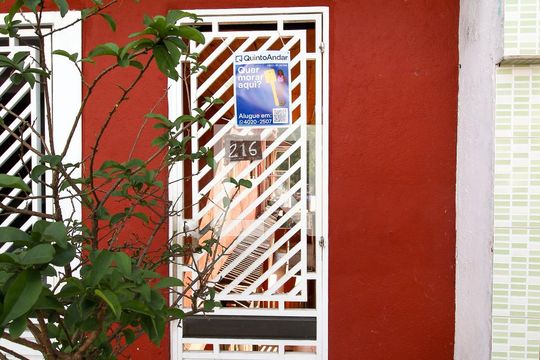 Fachada de casa para alugar com 1 quarto, 60m² em Jardim Nossa Senhora do Carmo, São Paulo