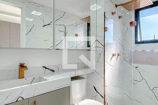 Banheiro da Suíte de apartamento à venda com 2 quartos, 70m² em Brás, São Paulo