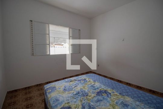 Quarto Suite (casa 1) de casa para alugar com 5 quartos, 180m² em Curicica, Rio de Janeiro