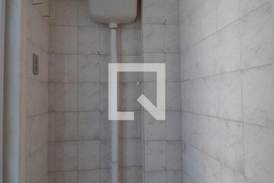 Lavabo (casa 1) de casa para alugar com 5 quartos, 180m² em Curicica, Rio de Janeiro