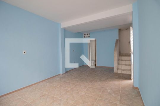 Sala  e cozinha (casa 1) de casa para alugar com 5 quartos, 180m² em Curicica, Rio de Janeiro