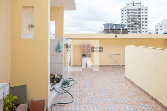 Área de Serviço de casa para alugar com 1 quarto, 50m² em Vila Ipojuca, São Paulo