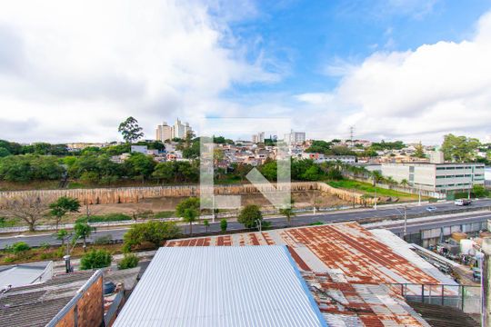 Vista do Studio de kitnet/studio para alugar com 1 quarto, 25m² em Vila Alzira, São Paulo