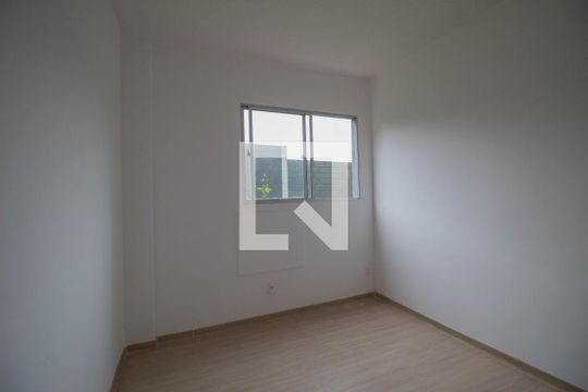 Quarto 2 de apartamento para alugar com 2 quartos, 61m² em Taquara, Rio de Janeiro