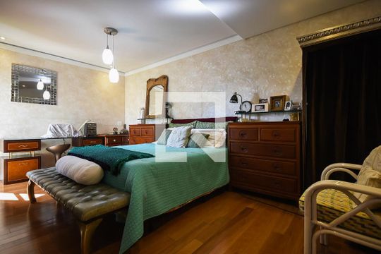 Suíte 1 de apartamento para alugar com 3 quartos, 238m² em Vila Suzana, São Paulo