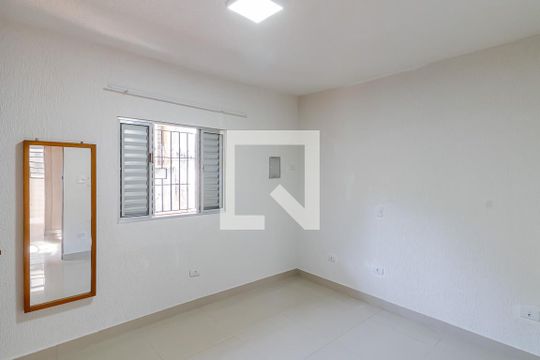 Quarto  de casa para alugar com 1 quarto, 35m² em Vila Brasilina, São Paulo