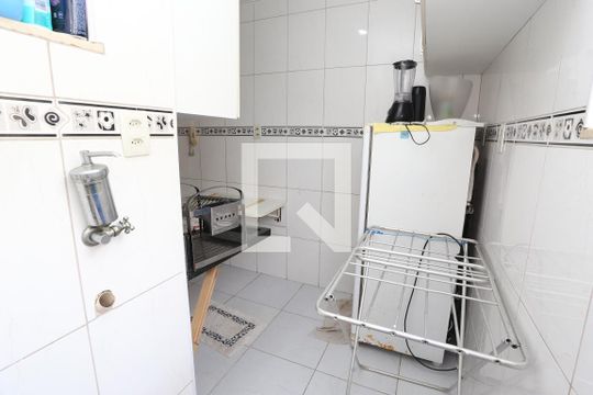Lavanderia de apartamento para alugar com 2 quartos, 49m² em Nova Brasília, Salvador
