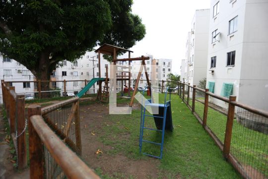 Área comum - Parquinho de apartamento para alugar com 2 quartos, 49m² em Nova Brasília, Salvador