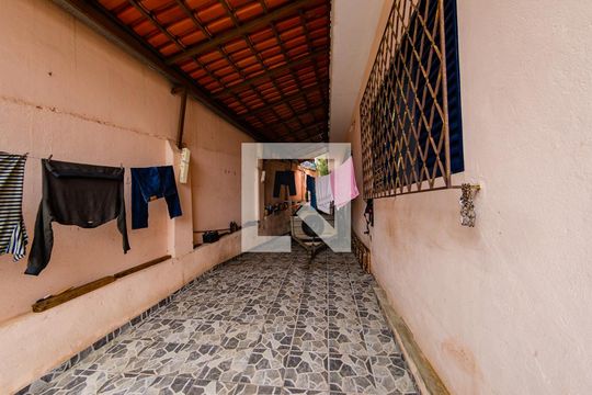 Garagem de casa à venda com 4 quartos, 292m² em Nova Gameleira, Belo Horizonte