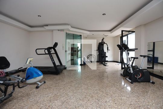Área comum de apartamento para alugar com 3 quartos, 220m² em Parque Renato Maia, Guarulhos