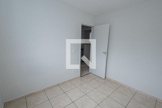 Quarto 1 de apartamento para alugar com 2 quartos, 47m² em Planalto, Belo Horizonte