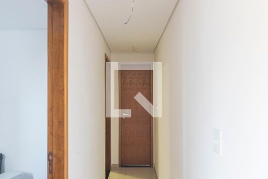 Corredor de apartamento para alugar com 2 quartos, 105m² em Parque das Nações, Santo André