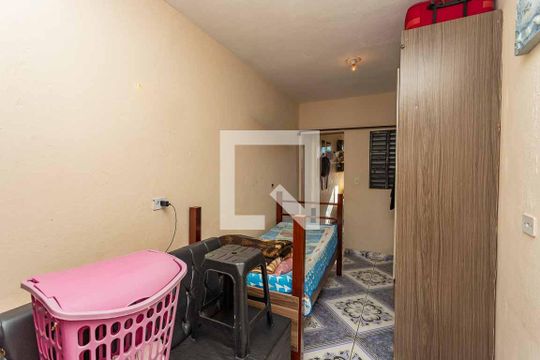 Quarto 1  de casa à venda com 4 quartos, 65m² em Casa Grande, Diadema
