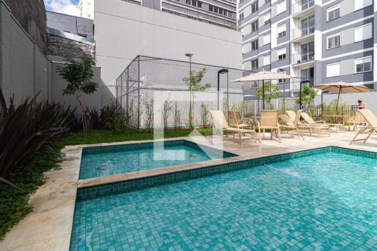 Piscina de apartamento à venda com 2 quartos, 34m² em Lapa, São Paulo