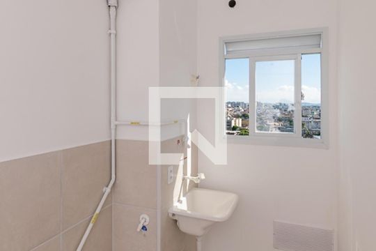 Área de Serviço de apartamento para alugar com 2 quartos, 46m² em Ramos, Rio de Janeiro